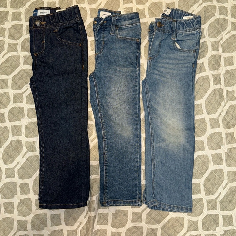 Toddler Old Navy Jeans Jeans 20 for all 3 pair.